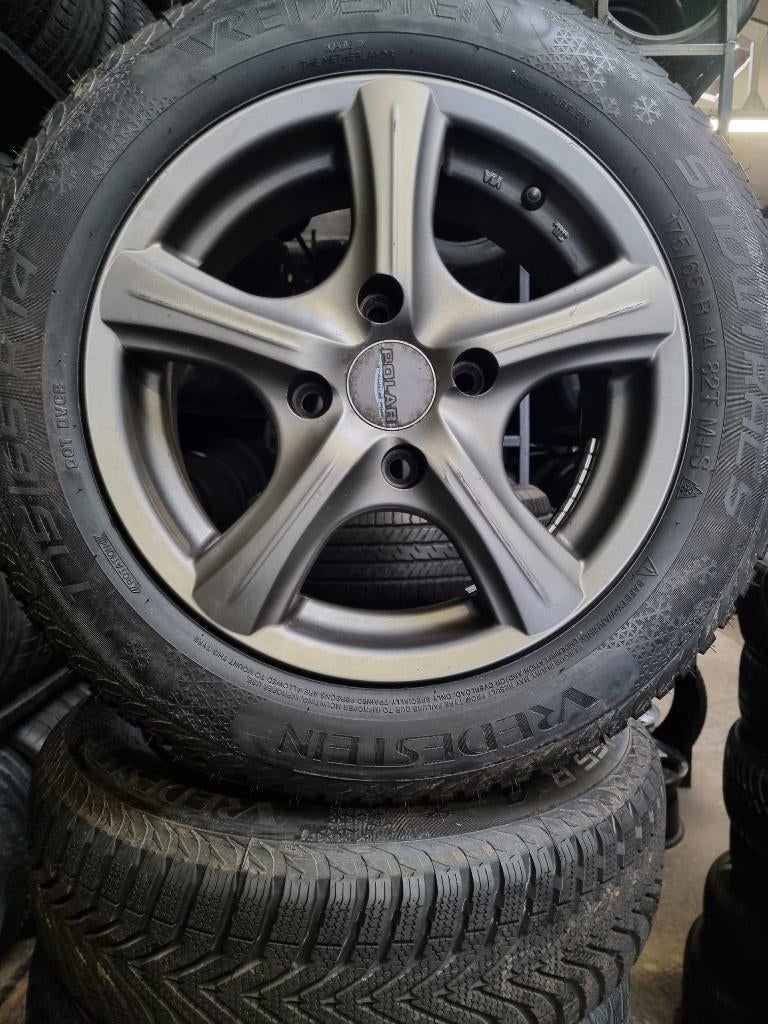 Ford fiesta, Neuf, 14 pouces, 4 Saisons, 175 mm