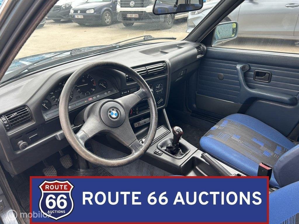 BMW 318i | 1988 | Route 66 Auctions, Autos, Achat, Entreprise, Boîte manuelle, Autre carrosserie