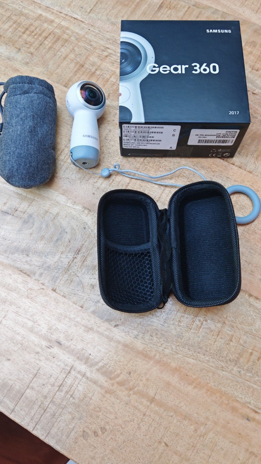 Camera gear 360 Samsung, Enlèvement, Comme neuf, Autres marques