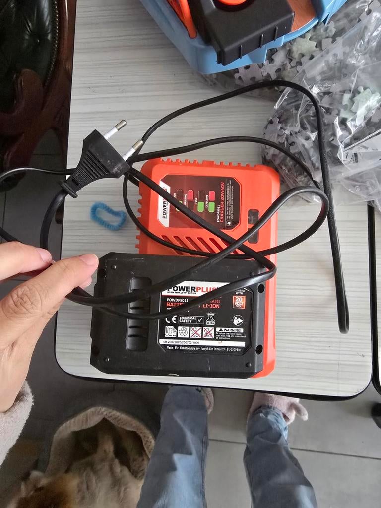 Heggenschaar en kantenmaaier, Ophalen, Gebruikt, Powerplus