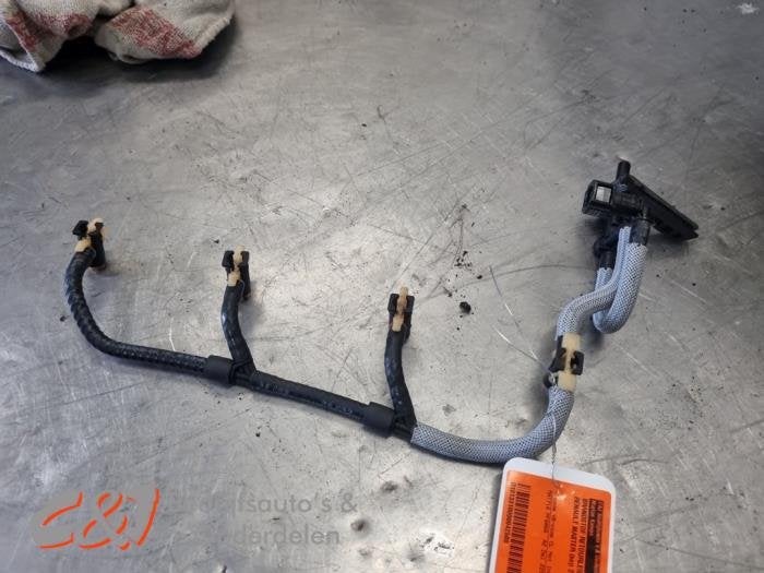 Tuyau retour carburant d'un Renault Master, Renault, -, 3 mois de garantie, Utilisé