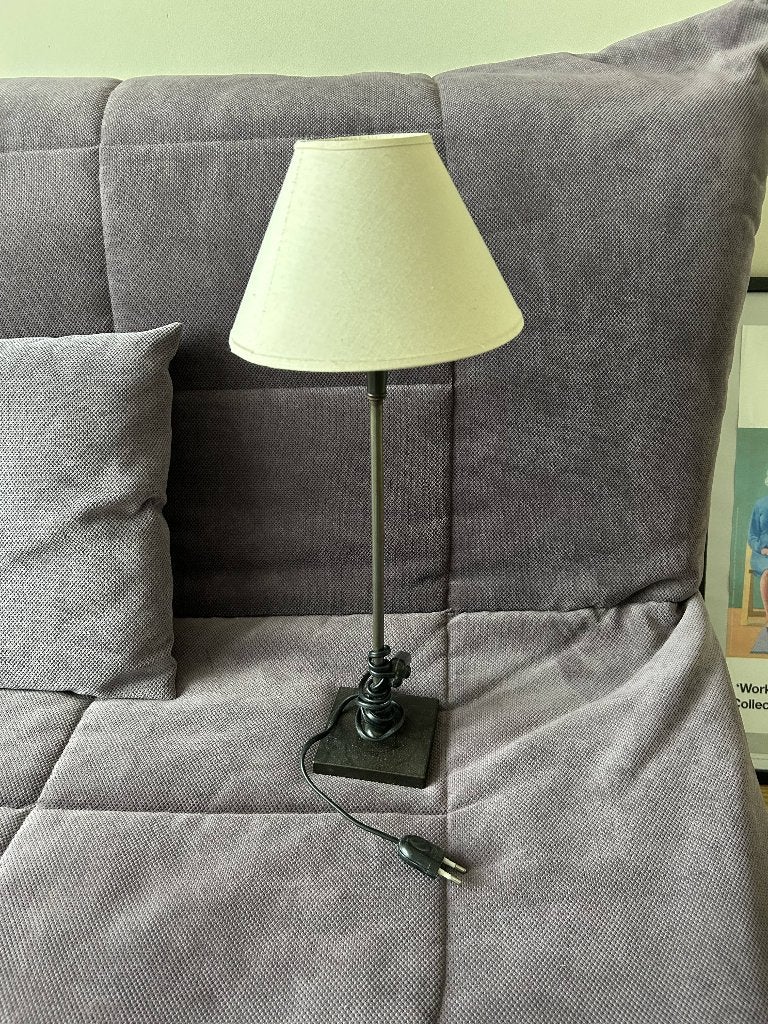 Lampe de chevet, Maison & Meubles, Lampes | Lampes de table, Beige, Enlèvement, Métal, Classique