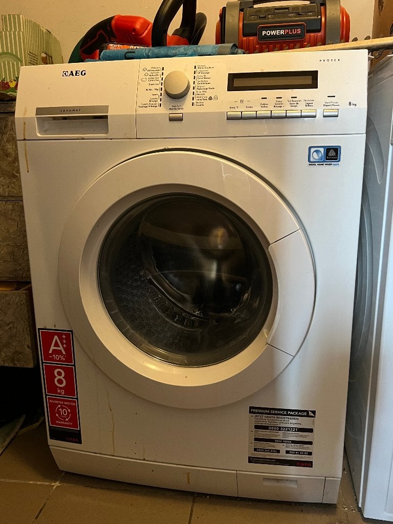 Wasmachine AEG, Ophalen, Gebruikt, 8 tot 10 kg, Voorlader