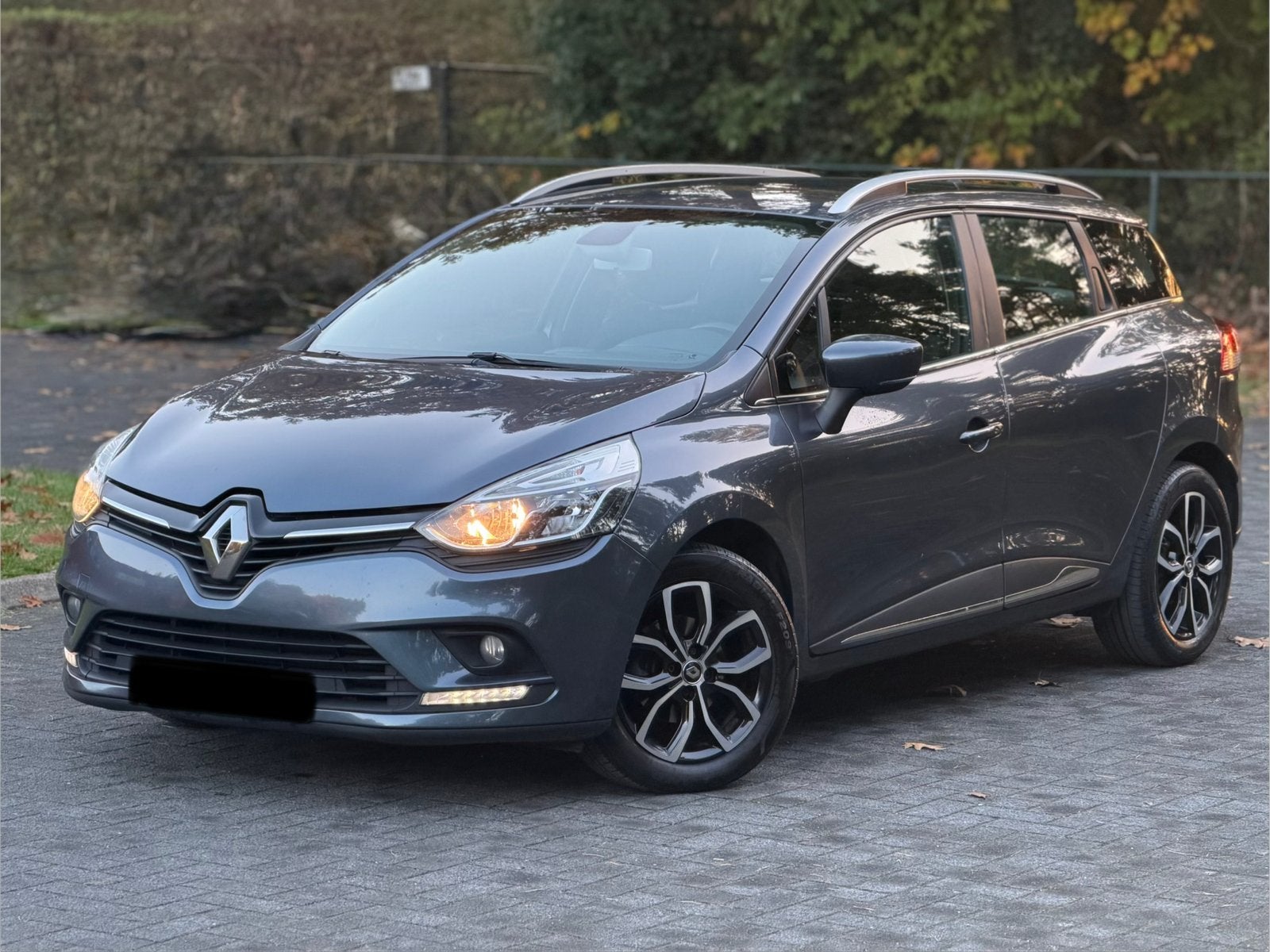 Renault Clio 1.5dci 2019! Euro6C! 1ste eigenaar, Autos, Argent ou Gris, Achat, Euro 6, Volant multifonction