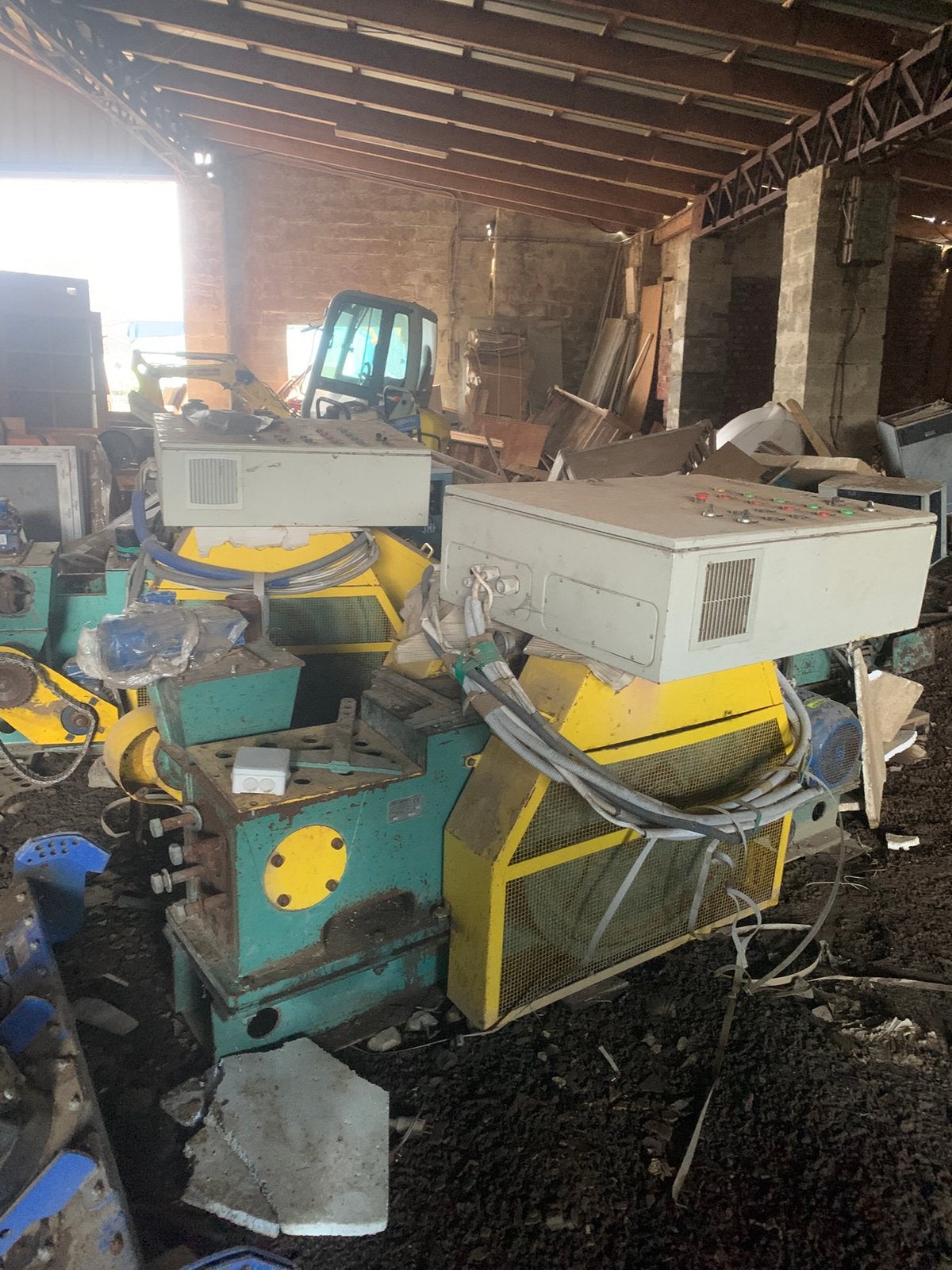Machine pour fabriquer briquettes au bois, Articles professionnels, Enlèvement