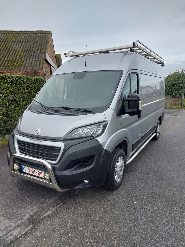 peugeot boxer 2.2 140 pk Full Option slechts 43603 km koopje, Autos, Argent ou Gris, Achat, Entreprise, 3 places