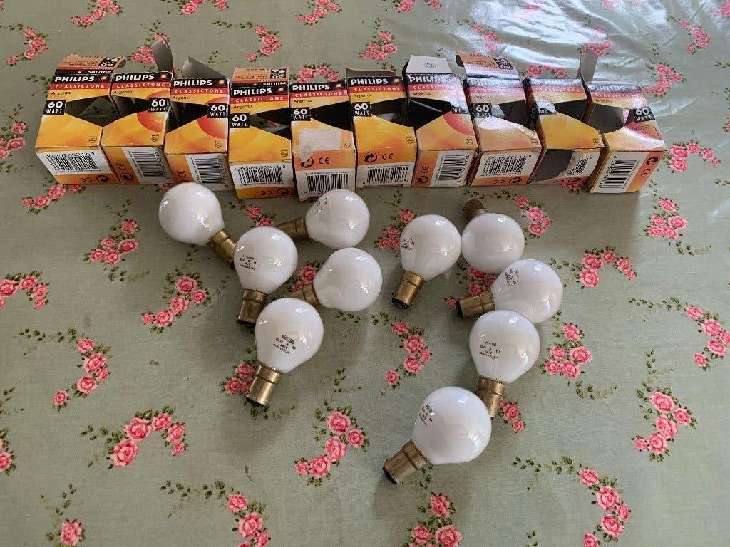 ** 10 bajonetlampjes 60 W, Ophalen of Verzenden