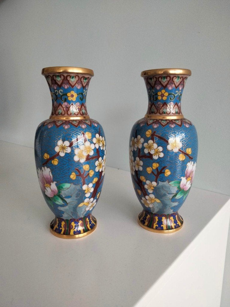 jaren 60 70 vintage koppel Oosterse cloisonne vaasjes, Antiquités & Art, Art | Art non-occidental, Enlèvement ou Envoi, Chine