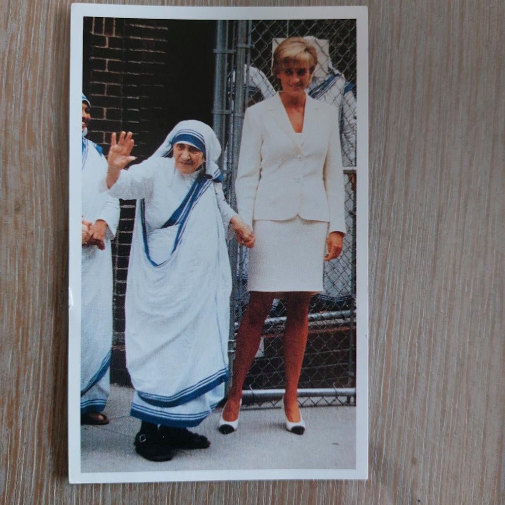Bidprentje Prinses Diana en moeder Teresa, Verzamelen, Bidprentjes en Rouwkaarten, Ophalen of Verzenden, Bidprentje