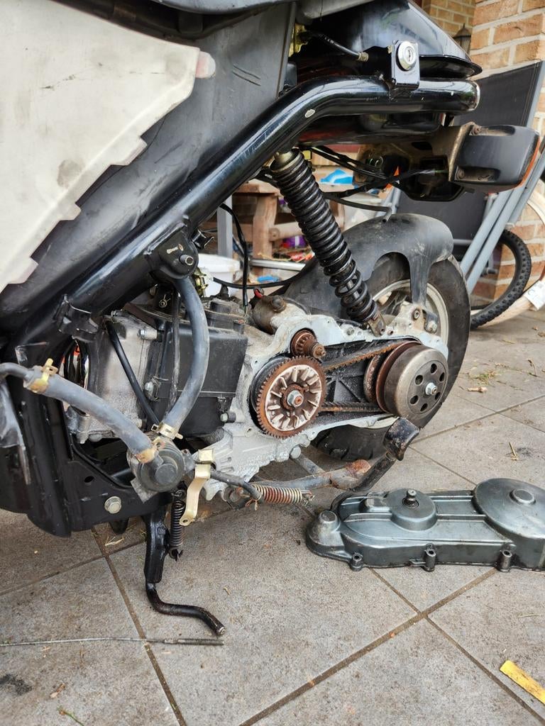 Gy6 scooter blok, Fietsen en Brommers, Ophalen, Zo goed als nieuw, Blok, SYM