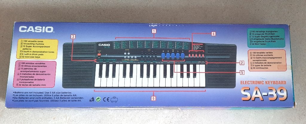 Casio SA-39 elektrische piano, Muziek en Instrumenten, Keyboards, Ophalen, Zo goed als nieuw, Casio
