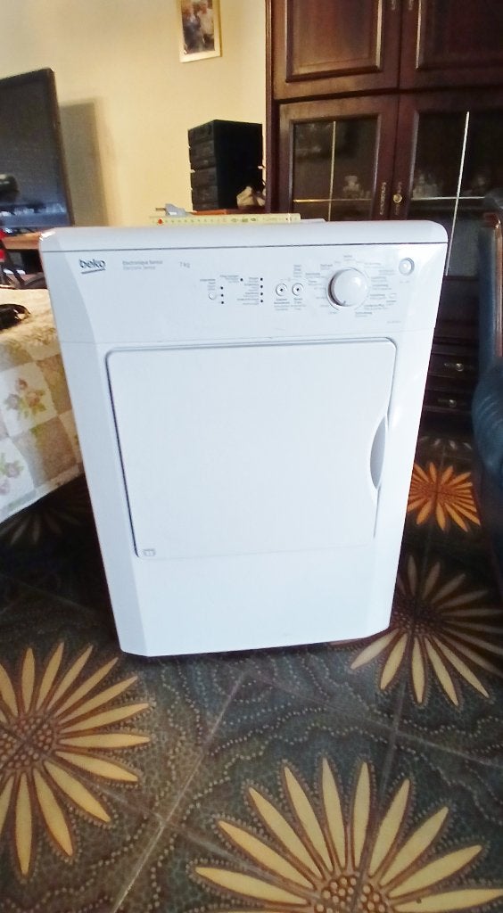 beko droger 7 kg, nieuw om kurk te bespreken, 6 tot 8 kg, Ophalen, Nieuw, Energieklasse A of zuiniger