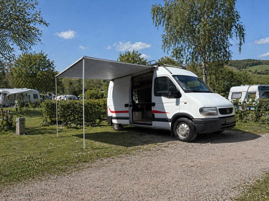 Opel movano campingcar prete a immatriculer, Caravanes & Camping, Camping-cars, Auvent, Autres marques, Boîte manuelle, Diesel