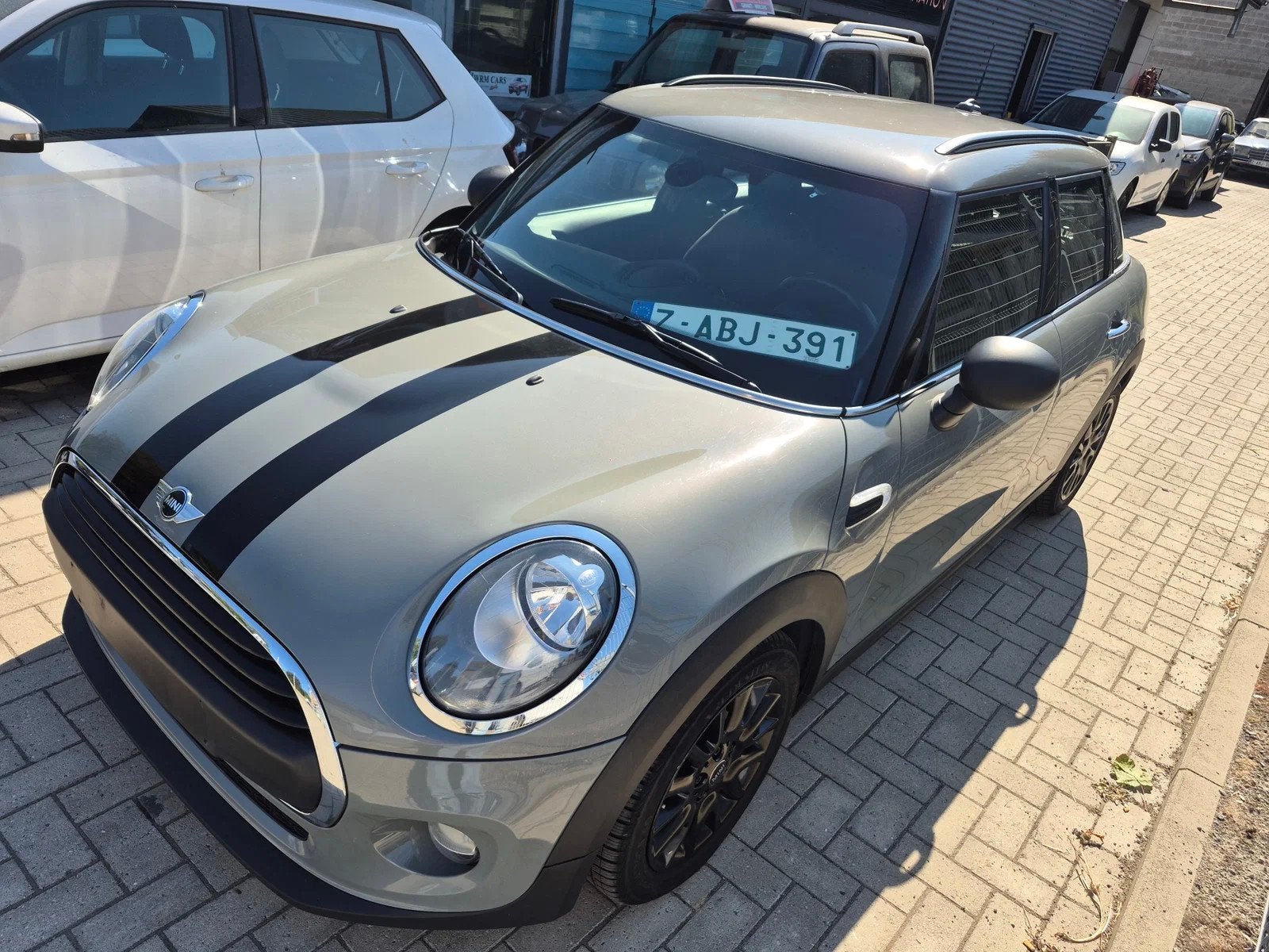 MINI One one D (bj 2017), Auto's, Elektrische ramen, Stof, Gebruikt, Zwart