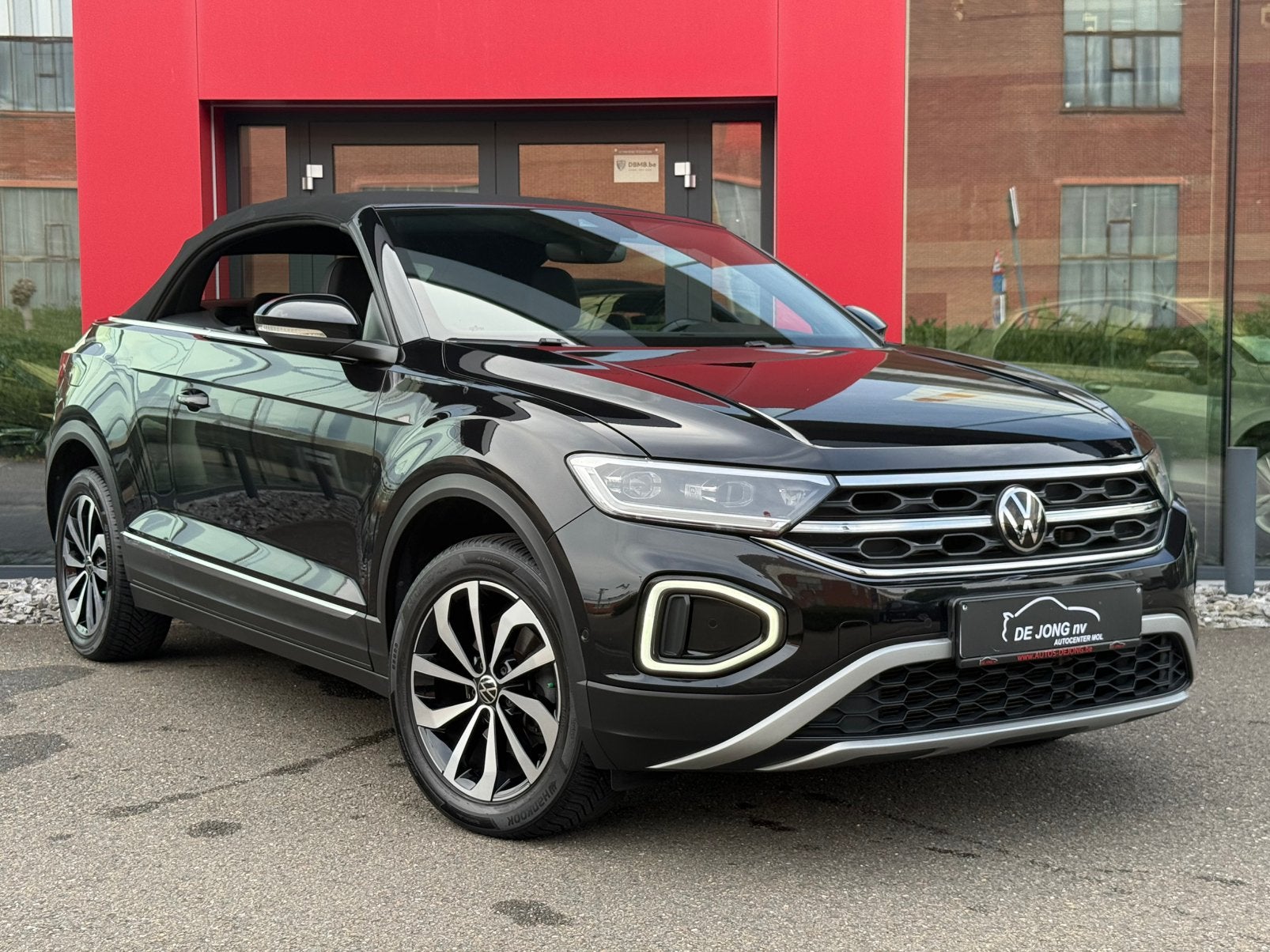 Volkswagen T-Roc Cabrio 2023 Met extra opties!!!!, Cuir et Alcantara, Achat, Euro 6, Entreprise