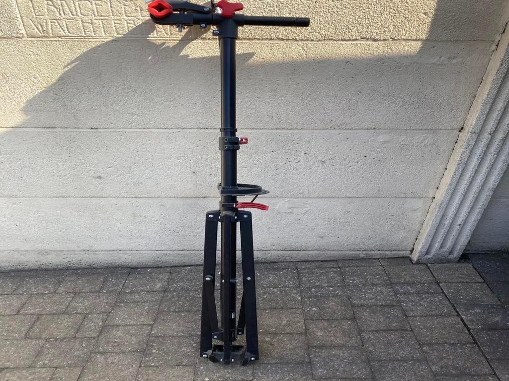 Fietsstandaard, Ophalen, Zo goed als nieuw, Framegereedschap