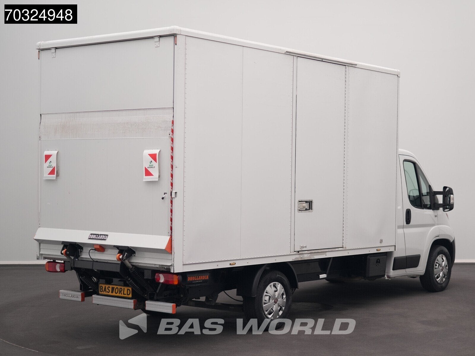 Fiat Ducato 140pk D'Hollandia Laadklep Zijdeur Bakwagen Airc, Auto's, Bestelwagens en Lichte vracht, Stof, Gebruikt, Euro 6, 4 cilinders