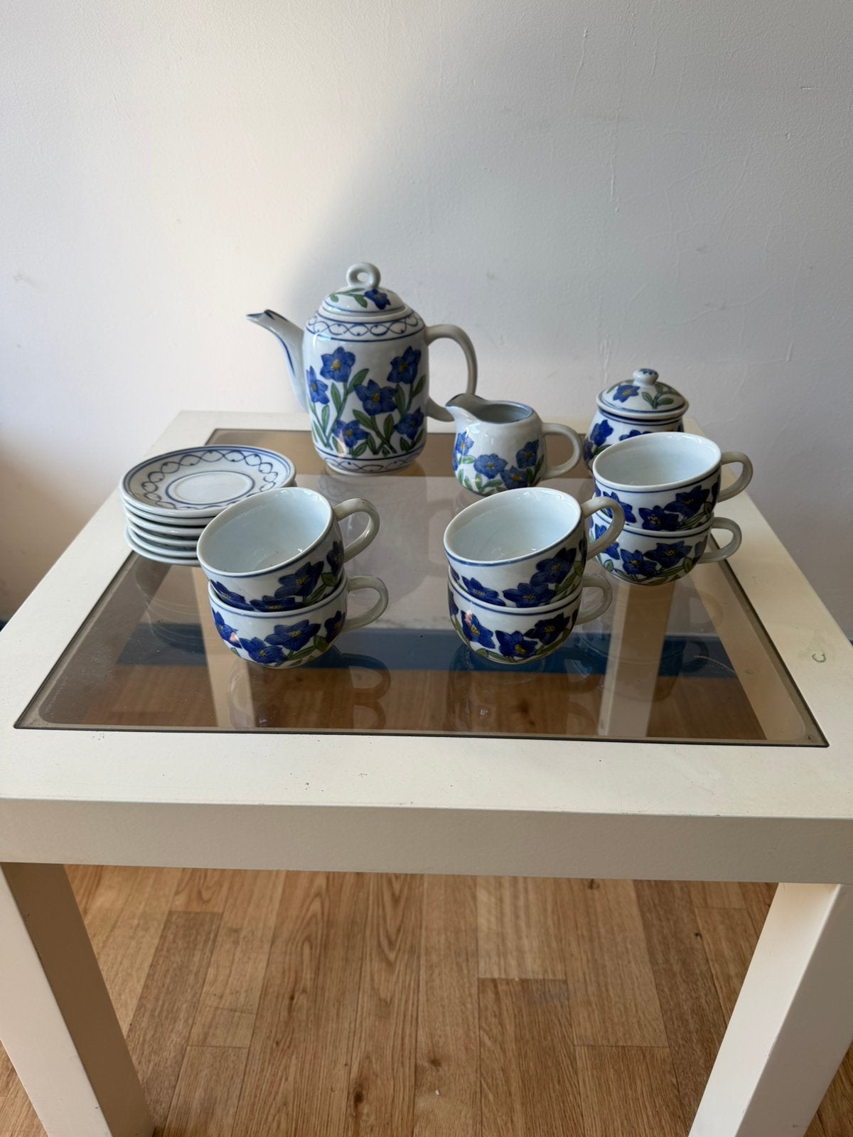 koffie-/theeservies met blauwe bloemen – 15 -delig, Ophalen, Gebruikt