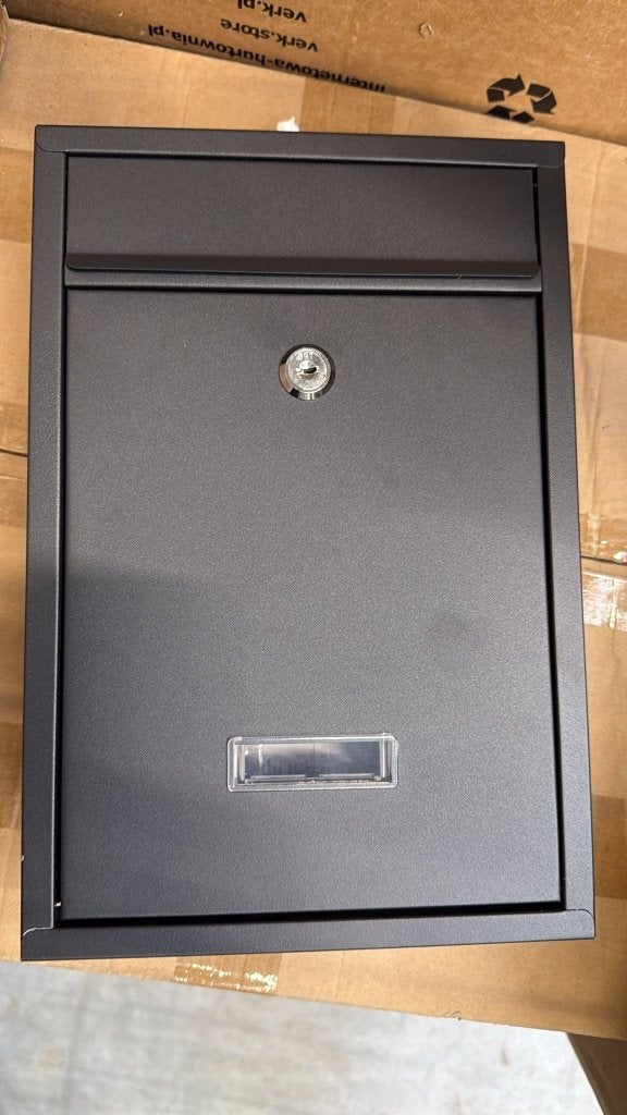 Brievenbus Zwart met Slot en 2 Sleutels – Wandmodel, Tuin en Terras, Ophalen, Aluminium, Inbouw, Wandbrievenbus