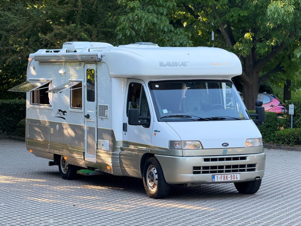 Campingcar fiat Ducato laika ecovip 2.5TDI pret immatriculer, Caravanes & Camping, Camping-cars, Marchepied électrique, Caméra de recul