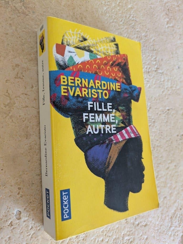 Fille, femme, autre (Bernardine Evaristo), Livres, Bernardine Evaristo., Utilisé, Europe autre, Envoi