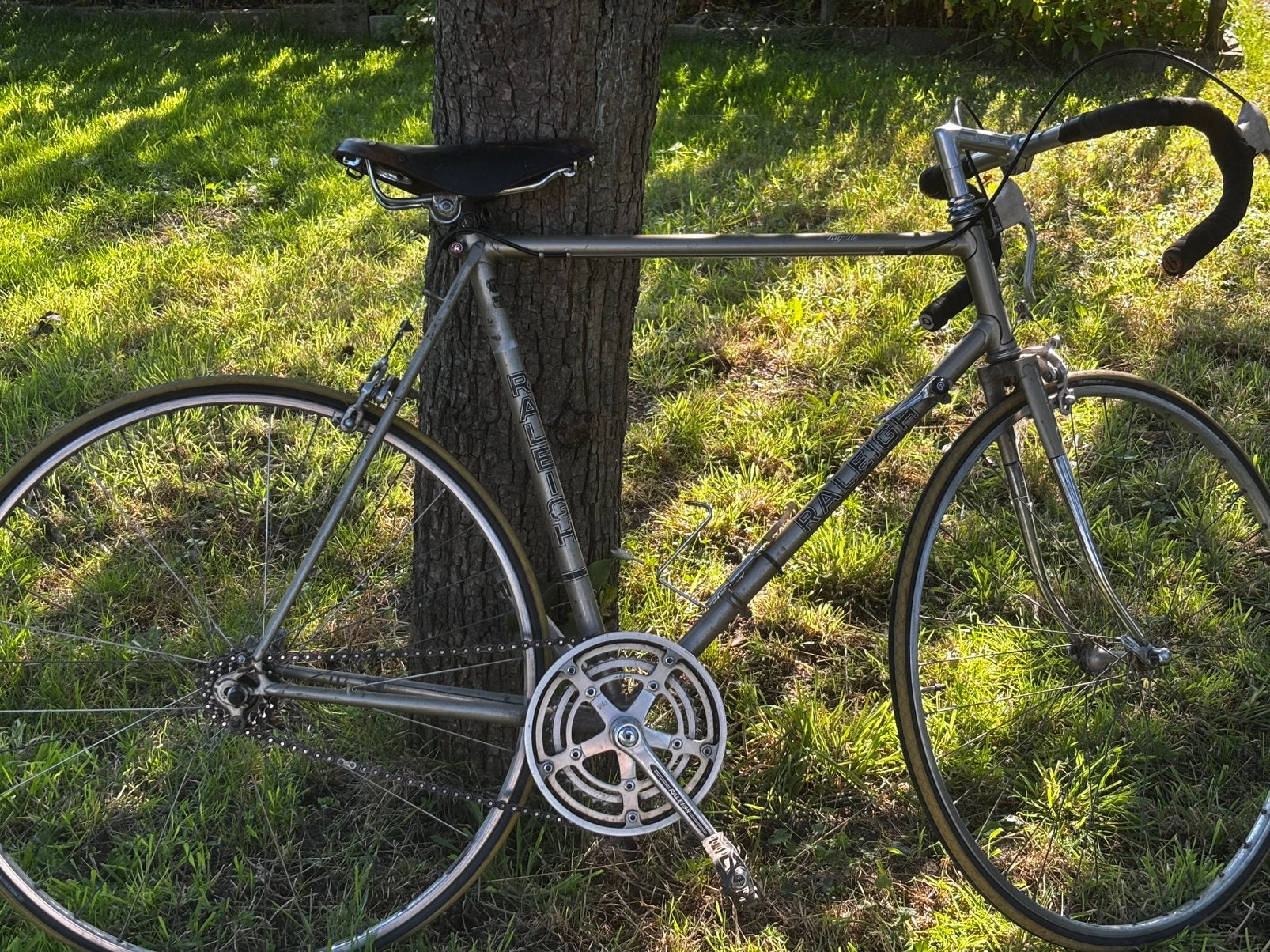 Vintage racefiets Raleigh, Fietsen en Brommers, Gebruikt, 26 inch, Velgrem, 15 tot 20 versnellingen