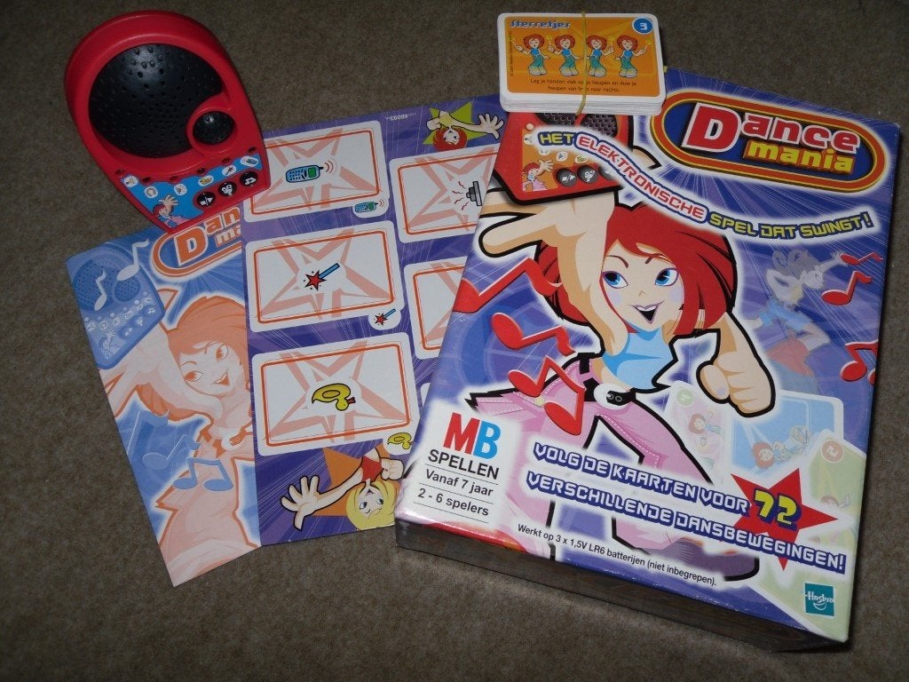 Jeu: Dance Mania, Enlèvement ou Envoi, Comme neuf, Électronique, Avec lumière
