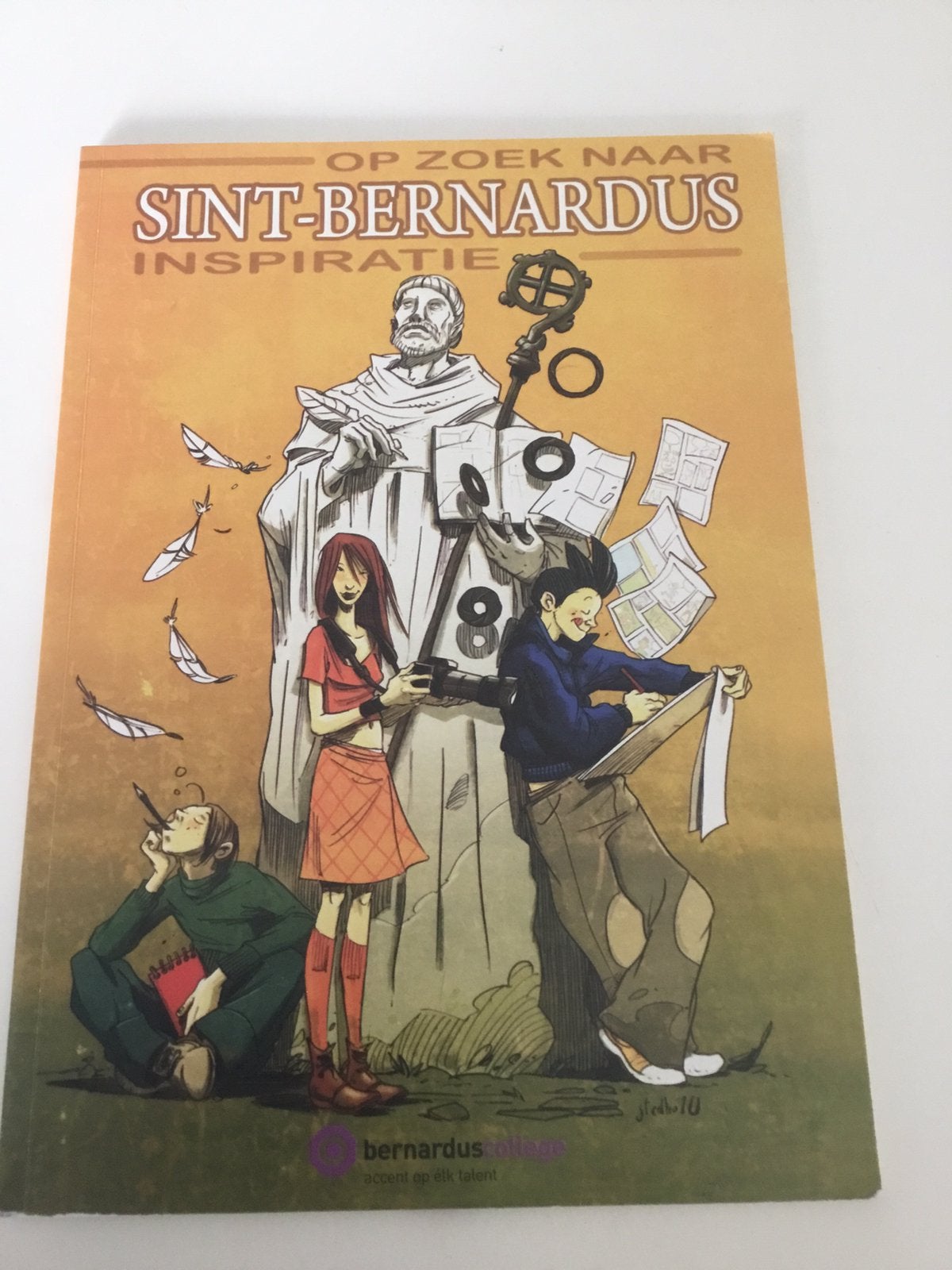 Sint-Bernardus - op zoek naar inspiratie, Ophalen, Zo goed als nieuw