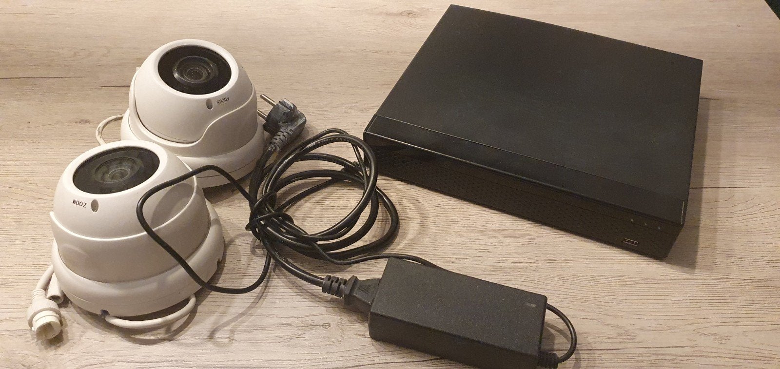 Nvr plus twee dome sony cameras, Audio, Tv en Foto, Videobewaking, Ophalen