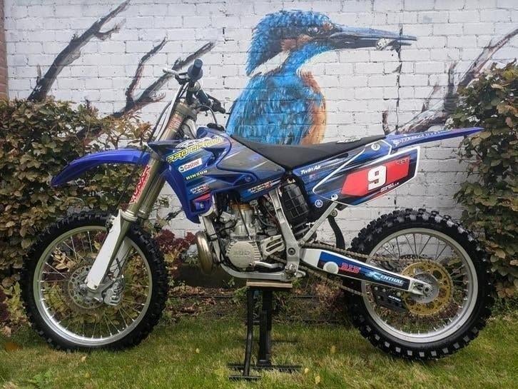Yamaha YZ 250 zwarte cross open  no Honda cr 125 suzuki rm