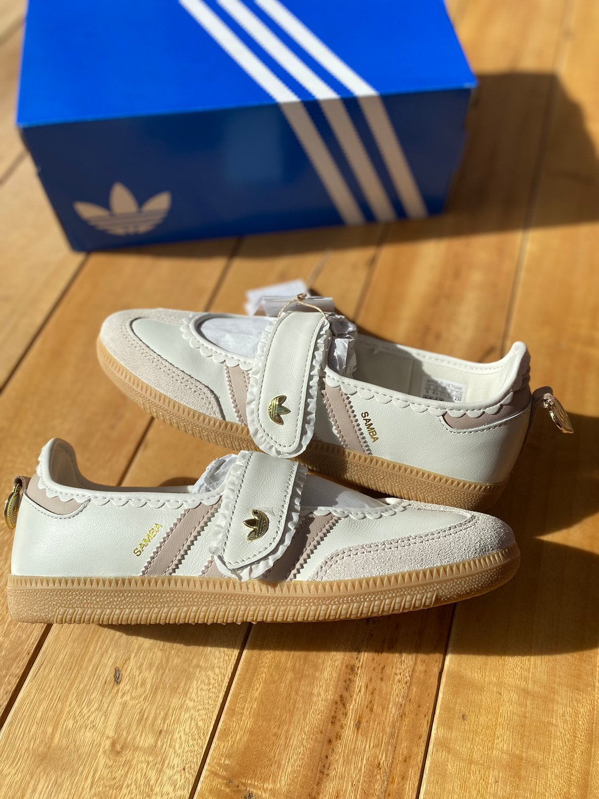 Adidas Samba Jane exclusief voor JD Sport, Kleding | Dames, Schoenen, Nieuw, Ballerina's, Roze, Ophalen of Verzenden