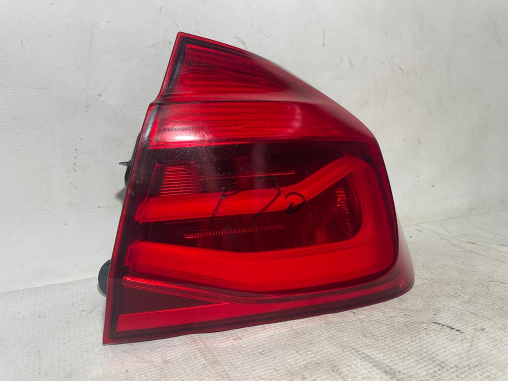 Feu arriere droit BMW F30 2SD012147, Enlèvement, Utilisé, BMW