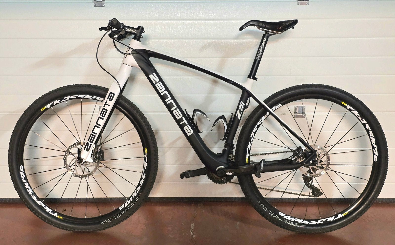 Zannata Z29 Carbon 29" Full Shimano XT Excellent état, Enlèvement