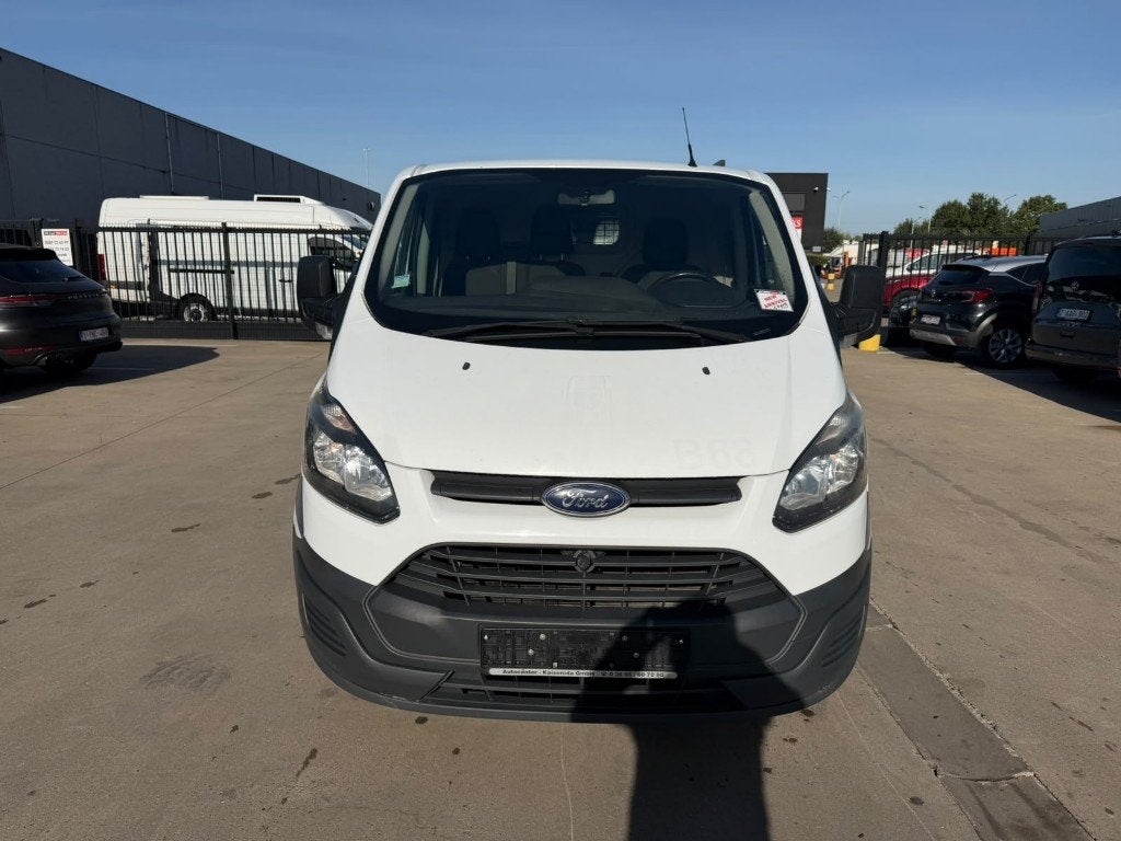 Ford Transit Custom (Stock ID 17109) — 2
