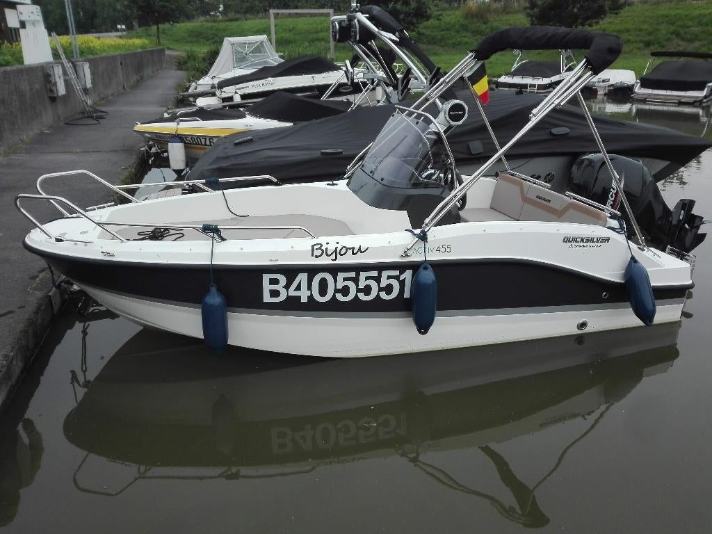 Quicksilver Activ 455 Open, Watersport en Boten, Motorboten en Motorjachten, Gebruikt, Polyester, Benzine, Buitenboordmotor, Afdekzeil