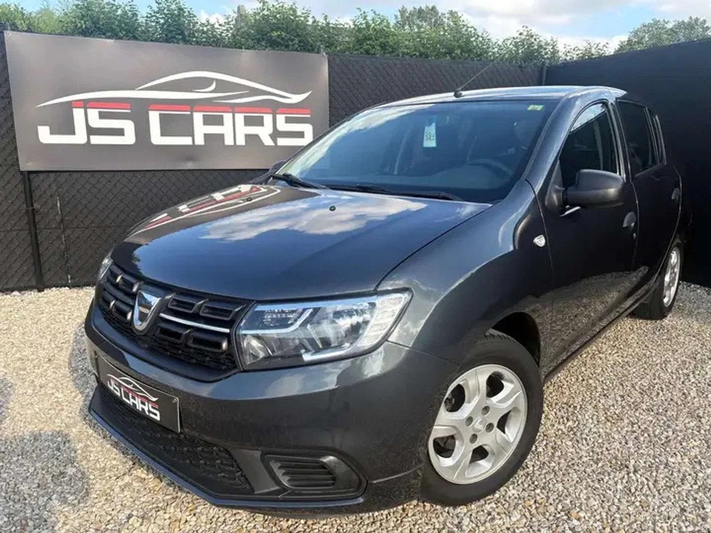 Dacia Sandero 1.0i*1er PROPRIETAIRE*FAIBLES TAXES*FAIBLE CON, Autos, Argent ou Gris, Achat, Euro 6, Entreprise