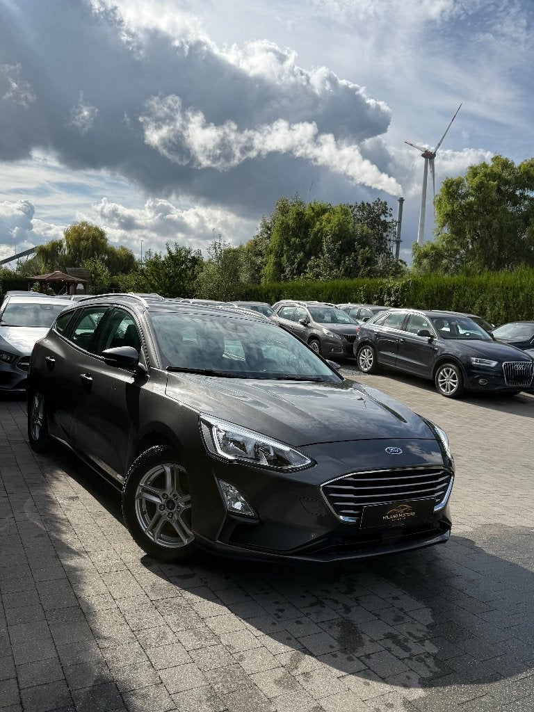 FORD FOCUS 1.0 AUTOMATIQUE, Focus, Argent ou Gris, Achat, Euro 6