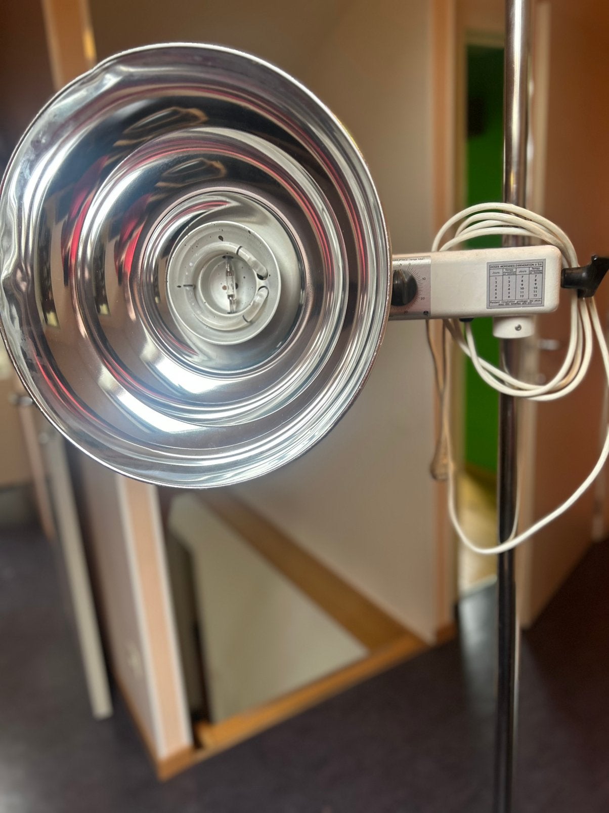 UVlamp en infrarood lamp uit kinepraktijk lampvergrootglas, Sport en Fitness, Ophalen, Gebruikt