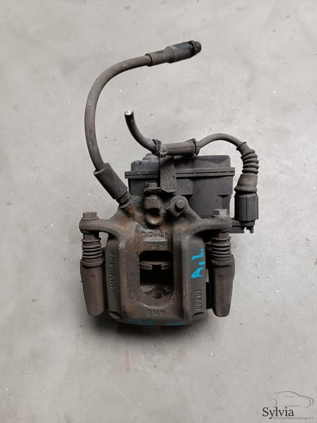 Remklauw links achter BMW X3 / X4 F25 F26 34216791017 679101, -, Utilisé, -, -
