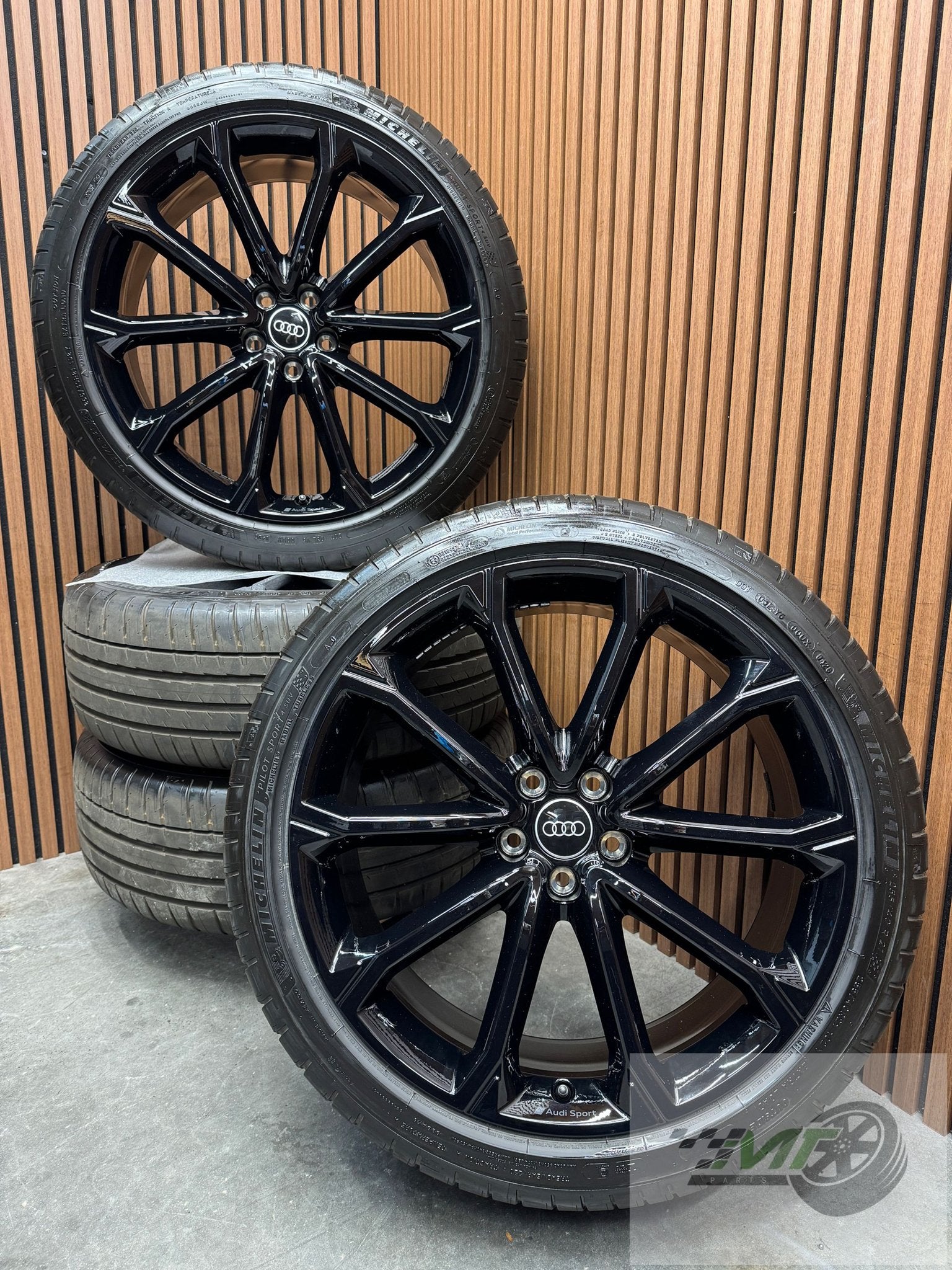 21" Audi Q5 SQ5 Sportback ehybride 10-SPK-POLYGON BTW OEM, Autos : Pièces & Accessoires, Pneus & Jantes, Neuf, Pneus et Jantes