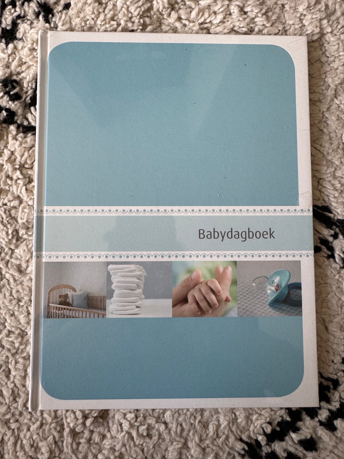 Babydagboek van Henzo, nieuw, ongeopend., Ophalen, Zo goed als nieuw, Henzo