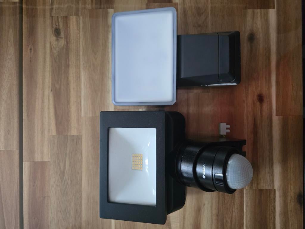 Lampe d'extérieur, Enlèvement, LED