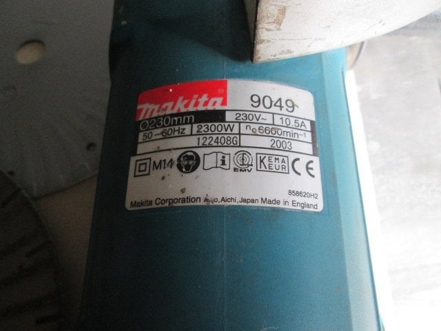 Makita Haakse slijper en werktuigen, Neuf, Enlèvement ou Envoi, 1200 watts ou plus, 30 à 70 mm