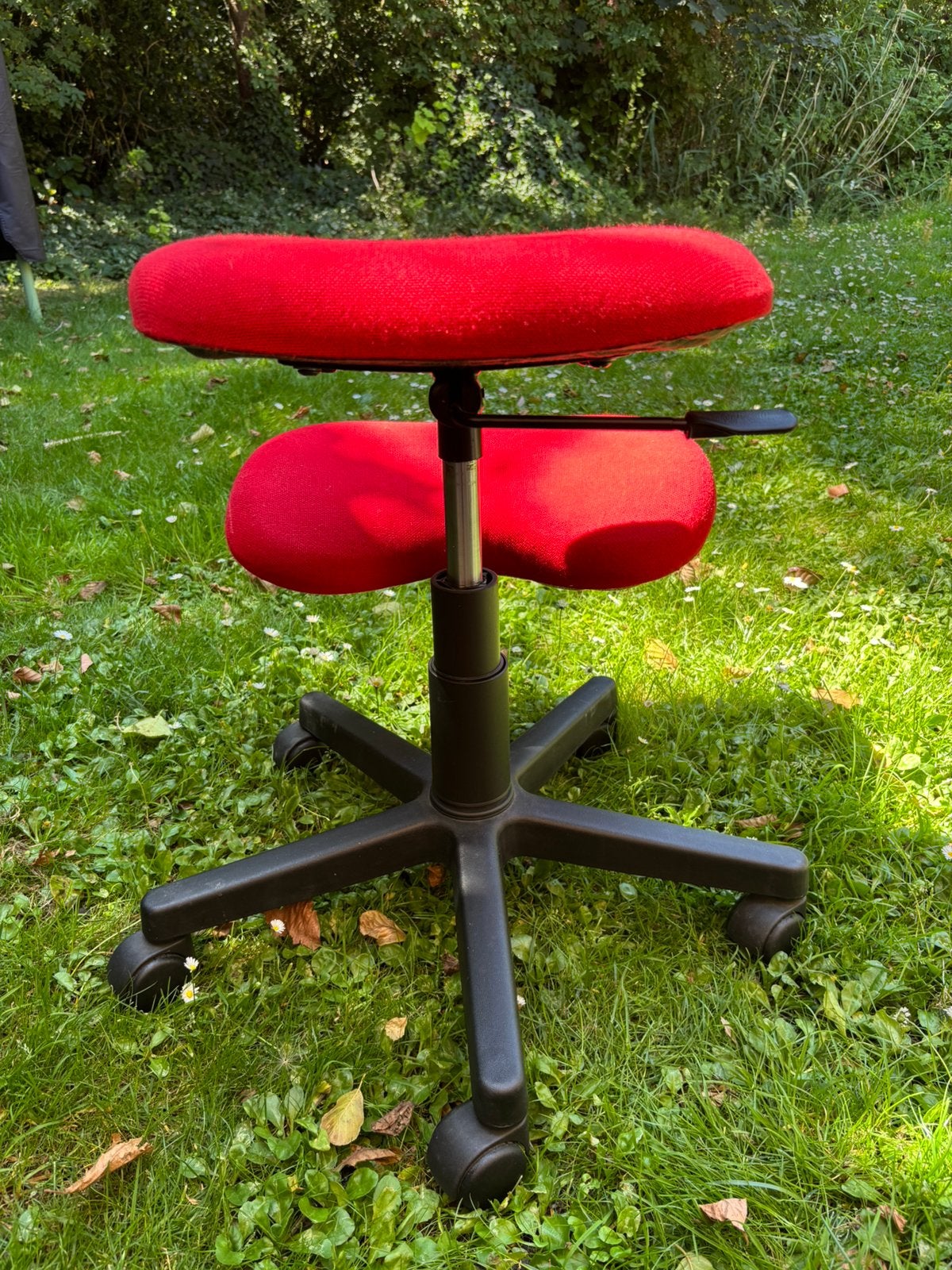 Ergonomische kniestoel op wielen, Huis en Inrichting, Ophalen, Zo goed als nieuw, Bureaustoel