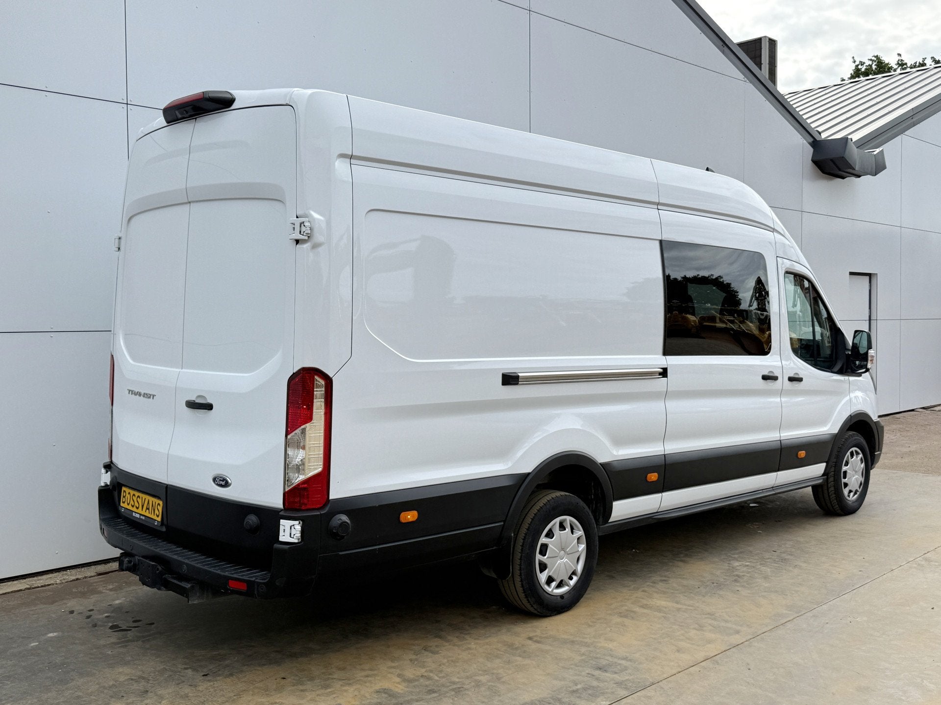Ford Transit DC 2.0 TDCI 165PK L4H3 Dubbele Cabine Airco Cru, Autos, Camionnettes & Utilitaires, Achat, Entreprise, Boîte manuelle