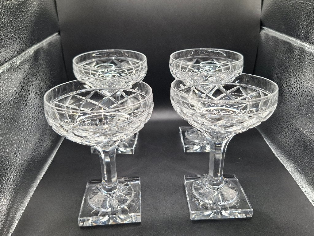 4 coupes à champagne du Val Saint Lambert modèle St Hélène, Antiek en Kunst, Ophalen