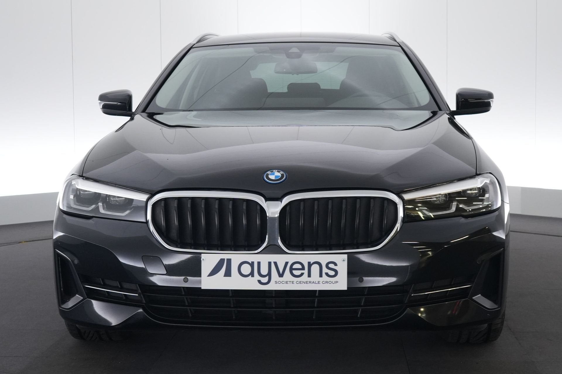 (2CFJ020) BMW 5 SERIES TOURING, Automaat, 1998 cc, Euro 6, Zwart