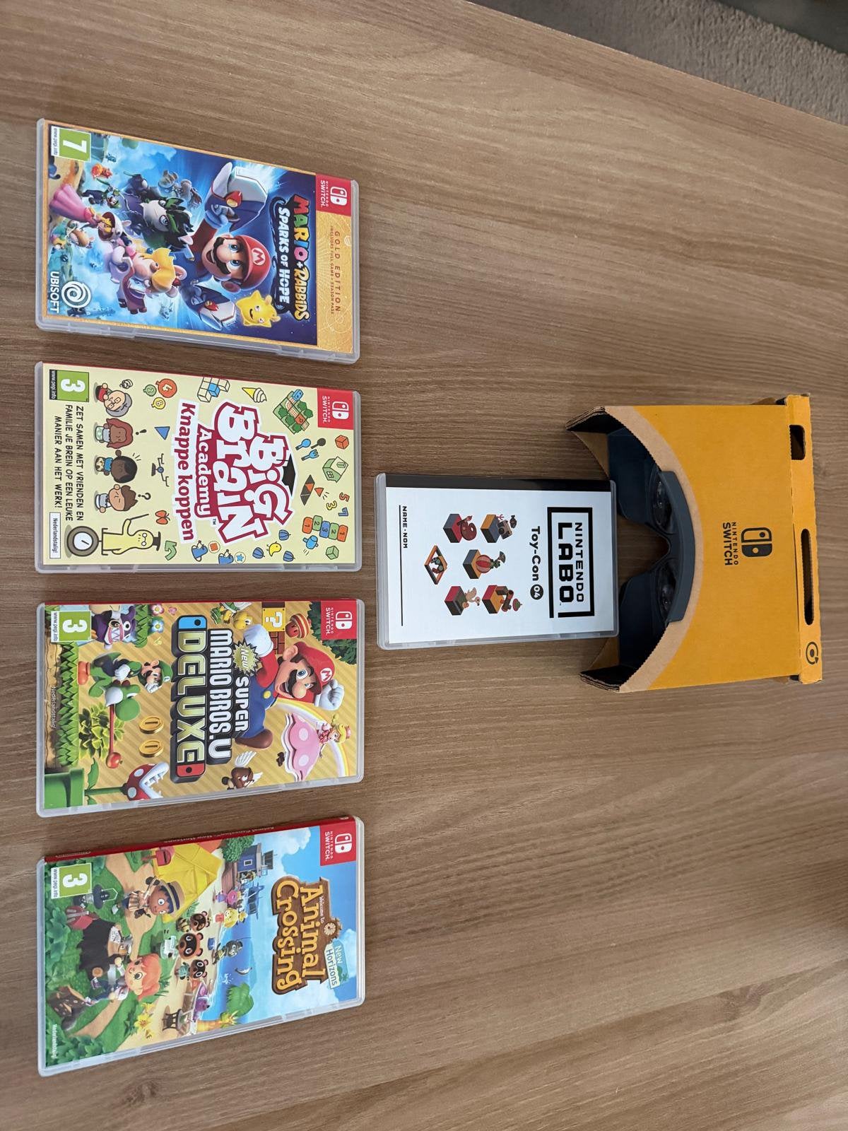 Nintendo Switch Gamebundel: animal crossing, Mario en meer!, Games en Spelcomputers, Games | Nintendo Switch, Ophalen, Zo goed als nieuw