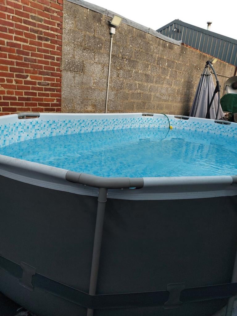 Zwembad (ovaal) te koop met alle toebehoren, Tuin en Terras, Ophalen