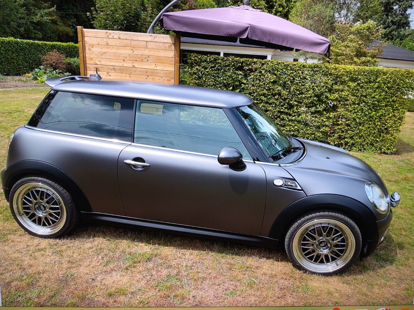 Mini Cooper D R56 Mayfair 2010 Carwrapping, Enlèvement